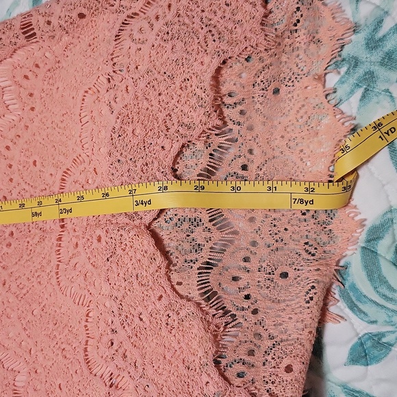 You are not alone Lace Dress - Picture 5 of 5